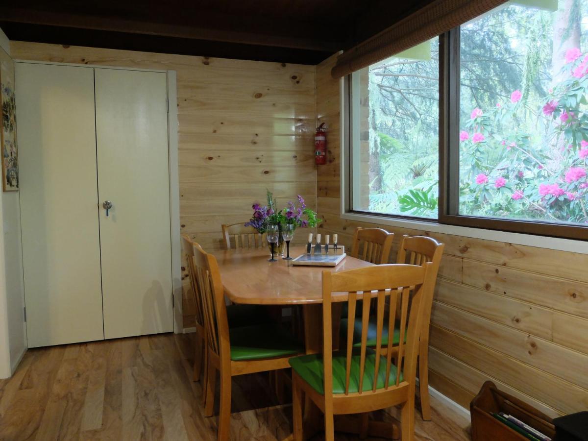 Braeside Bliss Hotel Sherbrooke Екстериор снимка
